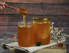Load image into Gallery viewer, Eucalyptus Honey